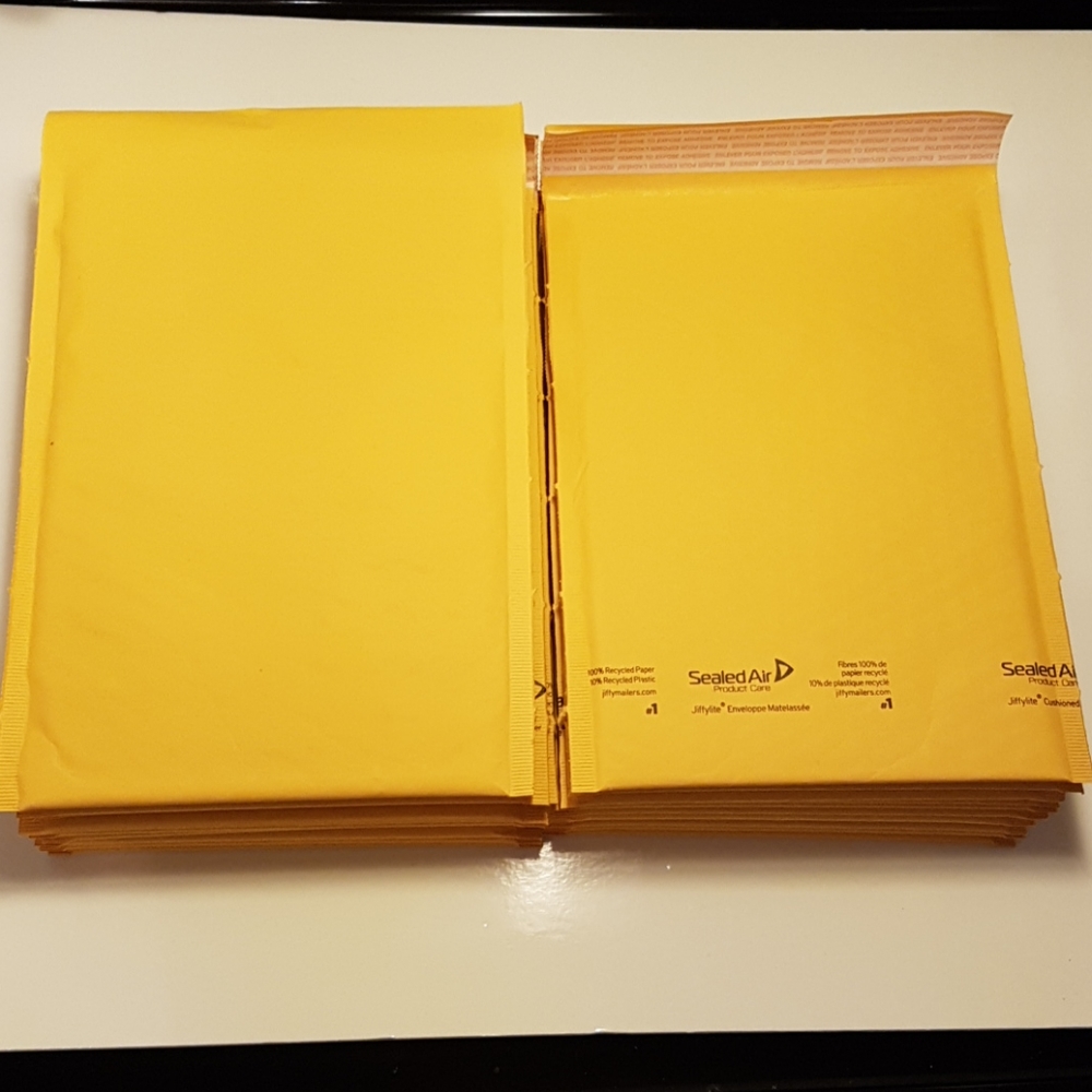 25 pcs Recycled Kraft Bubble Mailers 7.25x11" in.